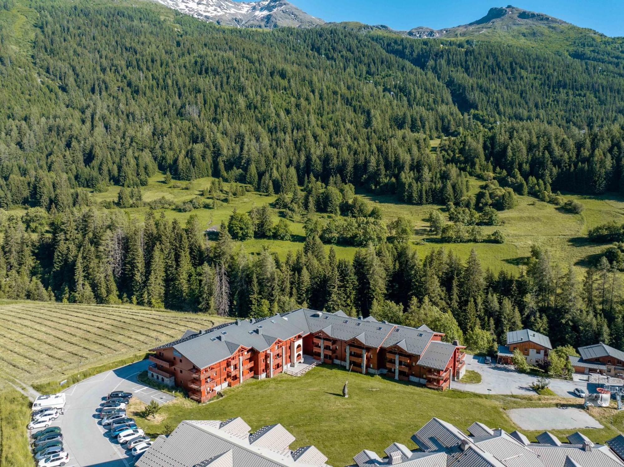 Residence Les Balcons De Val Cenis Le Haut ล็องส์เลอวิลลาร์ ภายนอก รูปภาพ
