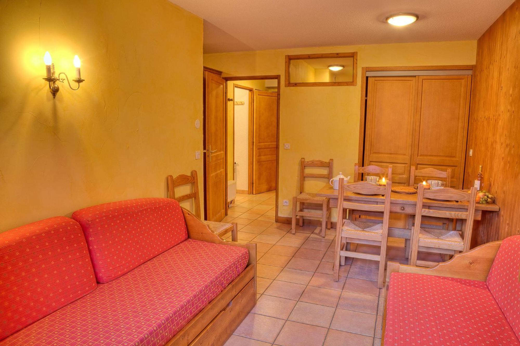 Residence Les Balcons De Val Cenis Le Haut ล็องส์เลอวิลลาร์ ภายนอก รูปภาพ